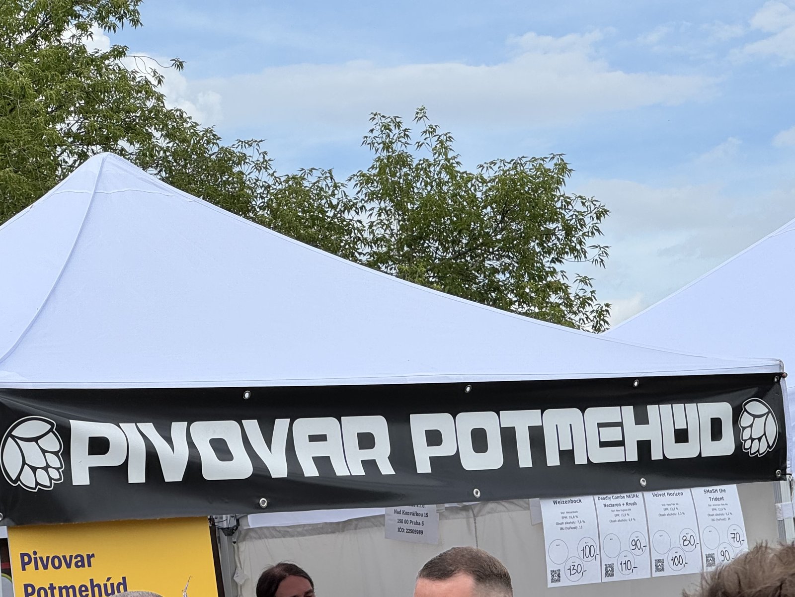 Stánek pivovaru Potmehúd na Beerfestu na Parukářce